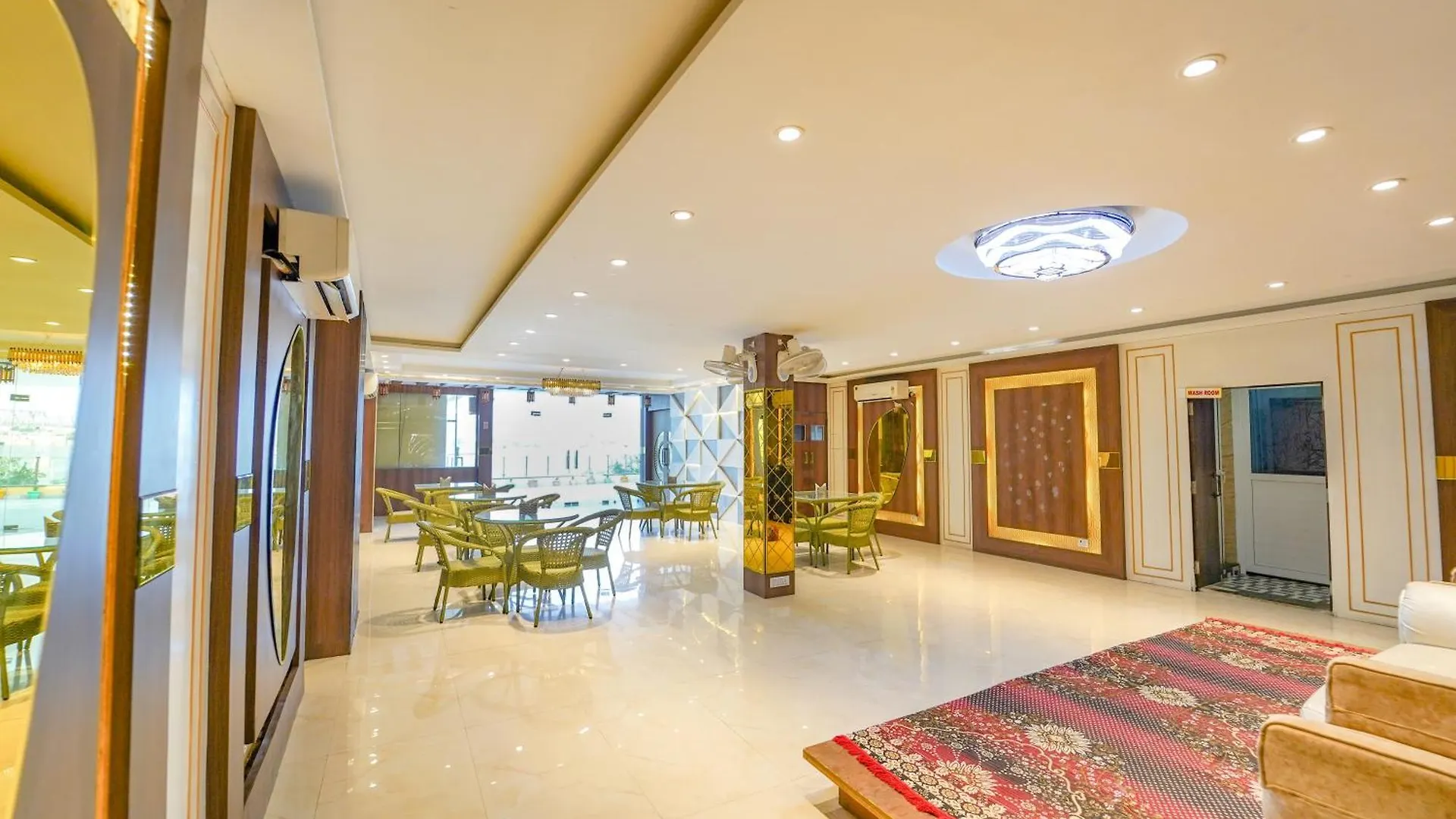 Shiv Rudraksh Resort, Near Assi Ghat Varanasi 3*,  India